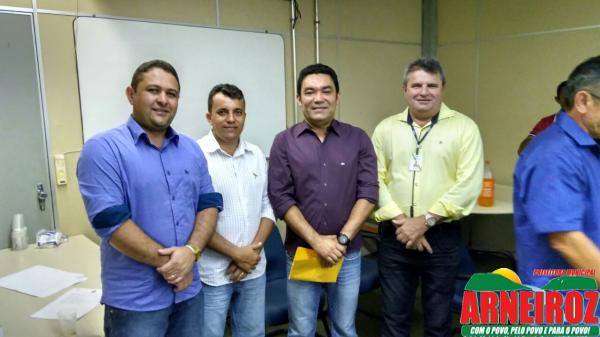 Foto 6 — Compra de mais 85 colmeias para a Associação dos Apicultores de Arneiroz.