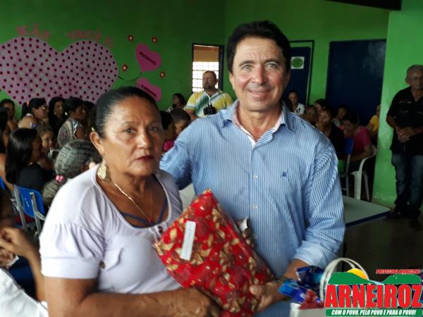 Foto 18 — Comemoração do dia das mães na Localidade de Novo Horizonte.