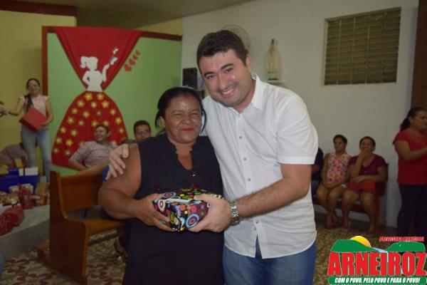 Foto 22 — Comemoração do dia das mães na Localidade de Cachoeira de Fora