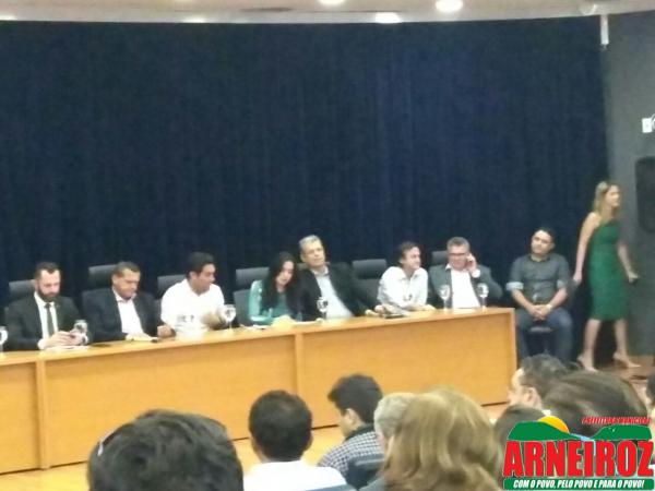 Foto 4 — Assinatura do Projeto Don Helder Câmara