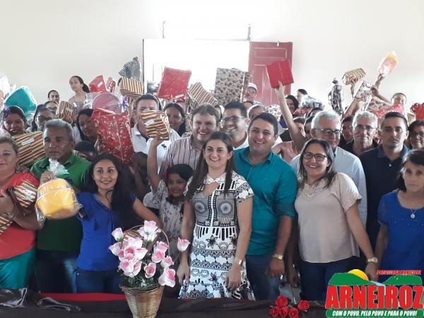 Foto 195 — Comemoração do dia das mães na Localidade de Campo Preto.