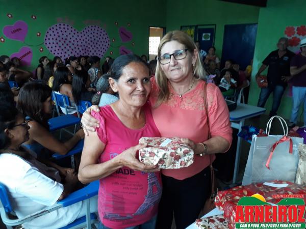 Foto 13 — Comemoração do dia das mães na Localidade de Novo Horizonte.